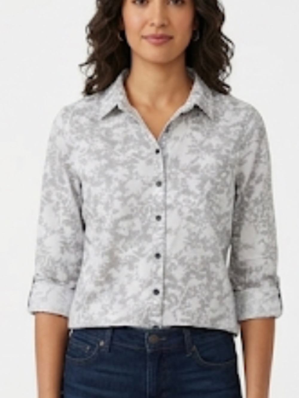G.H Bass & Company Women’s gray and white floral button up Shirt Size S (3x$15)